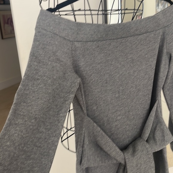 NWT SOPRANO TIE FRONT OFF THE SHOULDER SWEATSHIRT DRESS - Picture 3 of 8